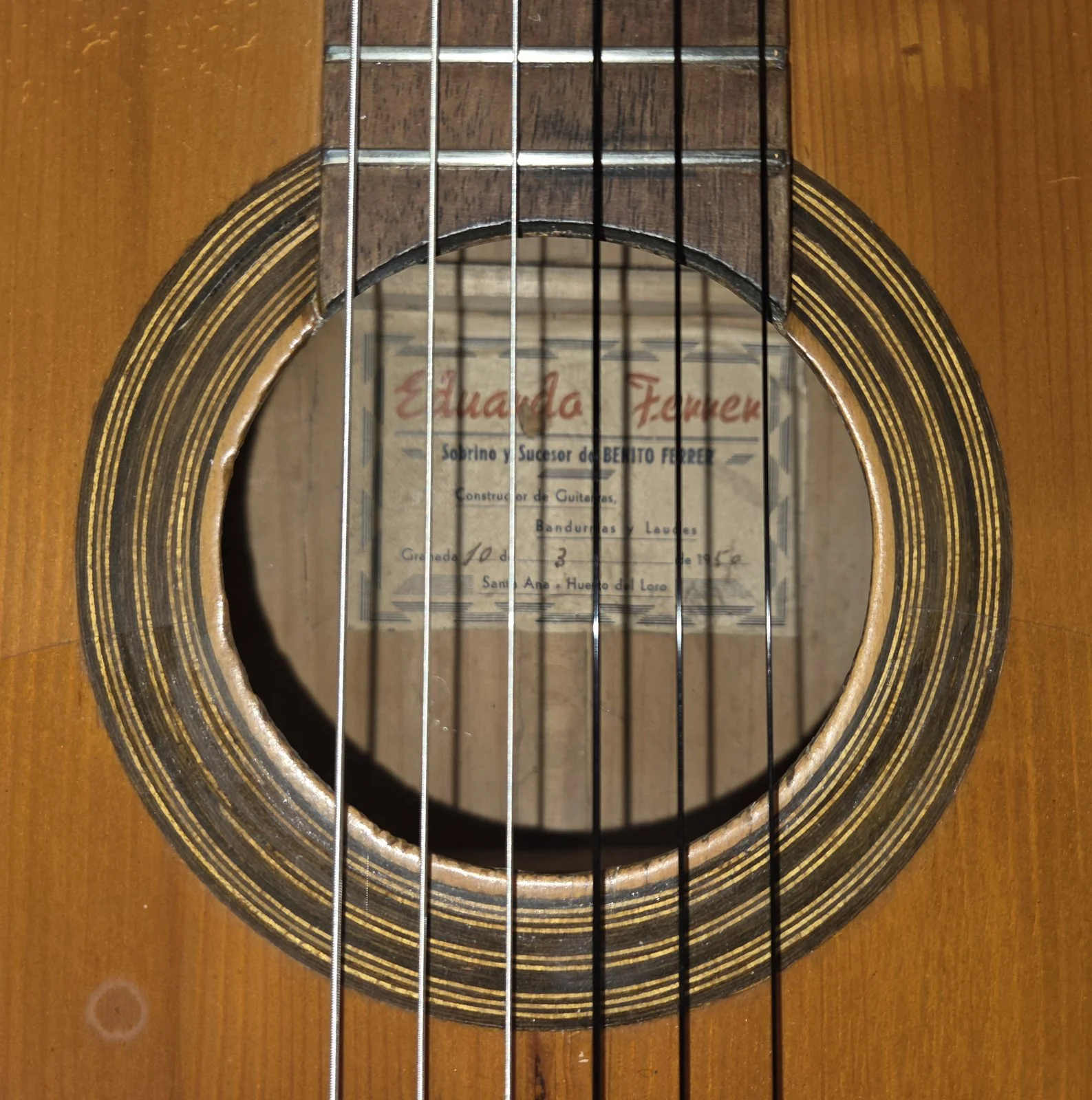 El Fragua · rosette and Eduardo Ferrer label detail