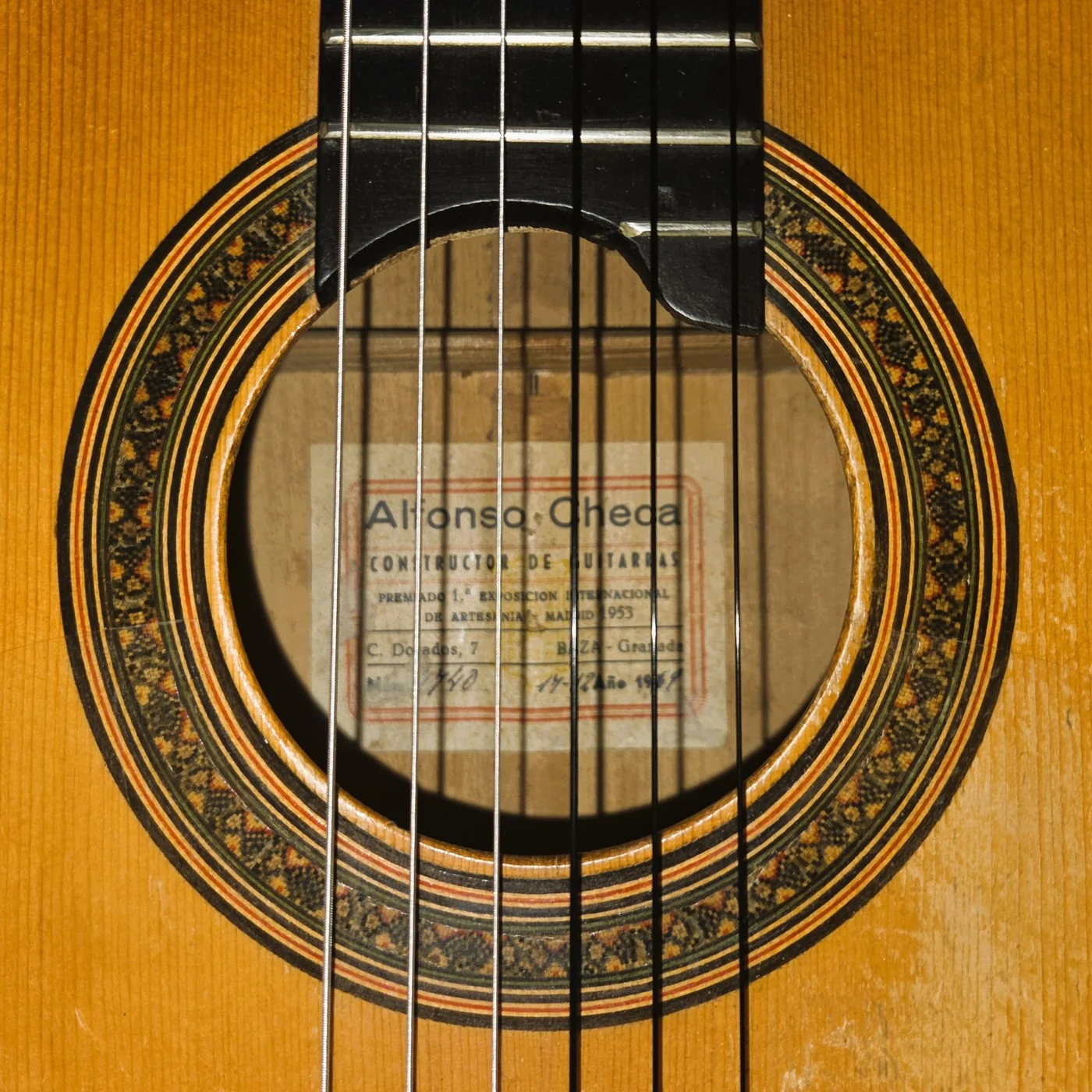 El Toque · rosette and Alfonso Checa label detail
