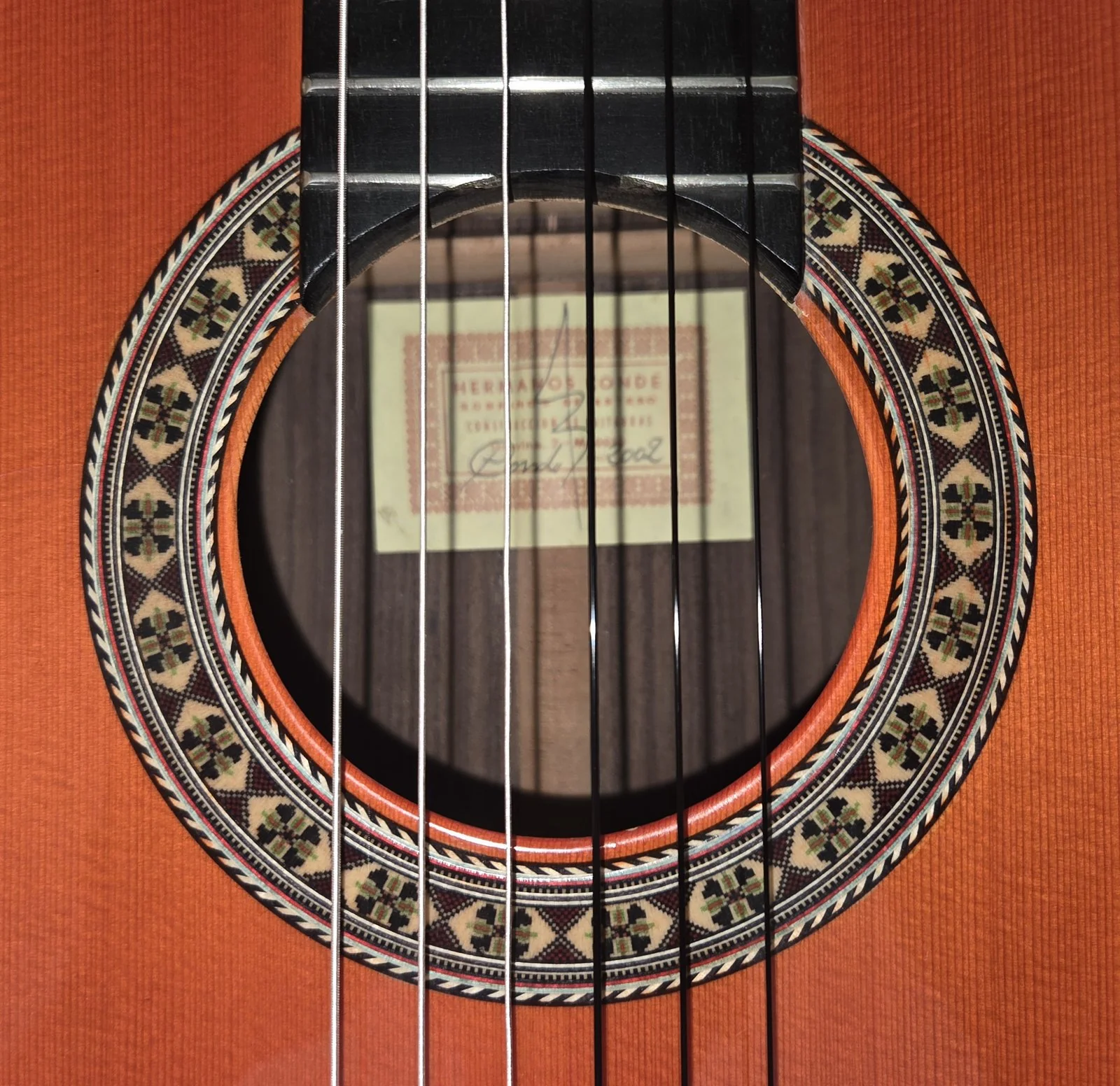 La Macarena · rosette and Hermanos Conde label detail